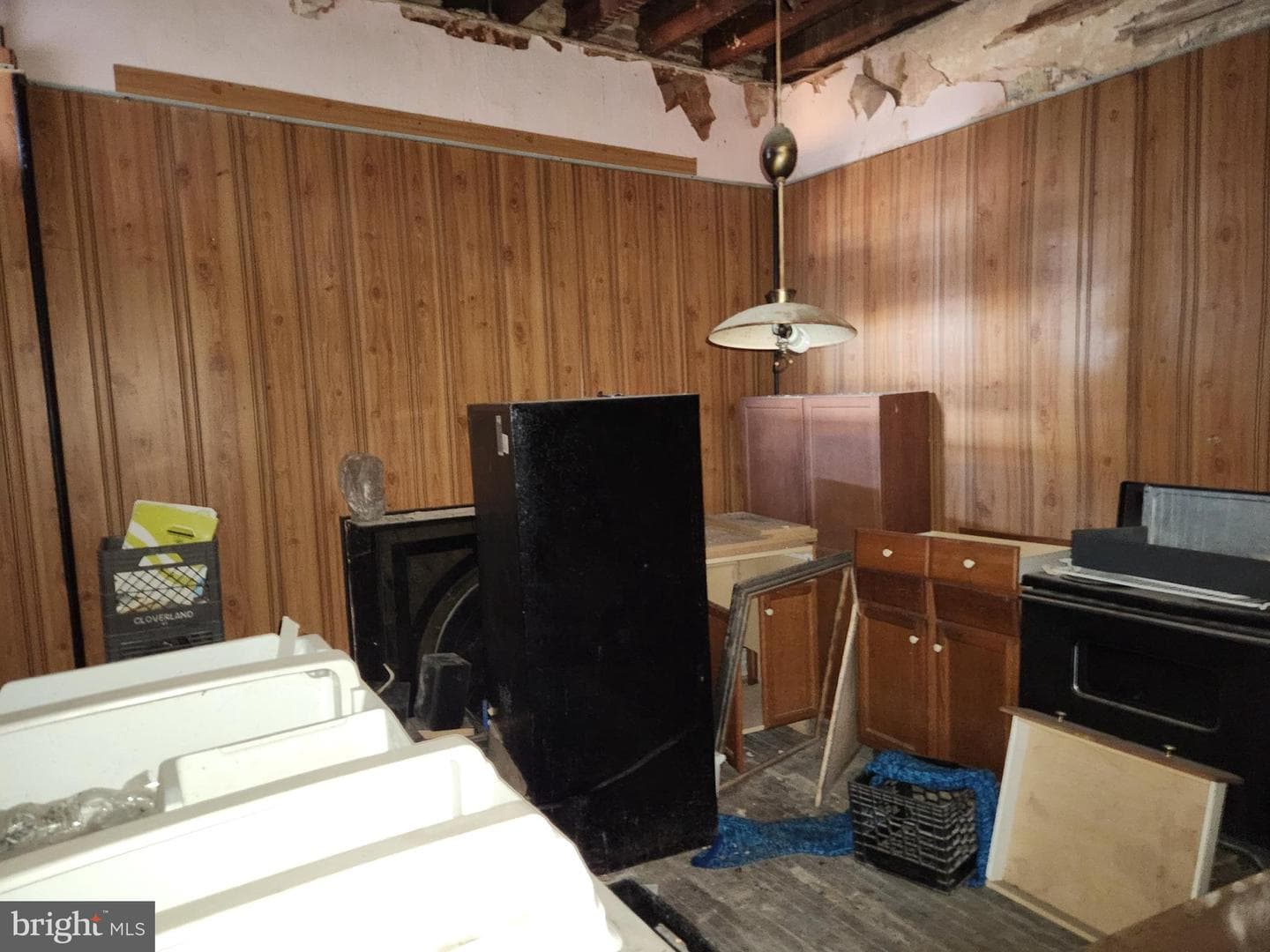 2304 Avalon Avenue photo 18