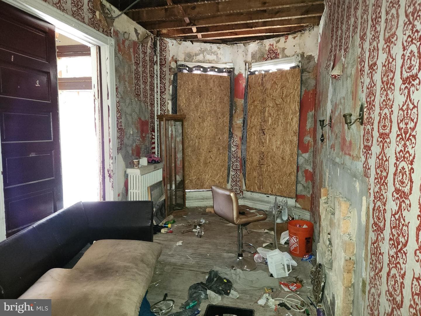 2304 Avalon Avenue photo 8