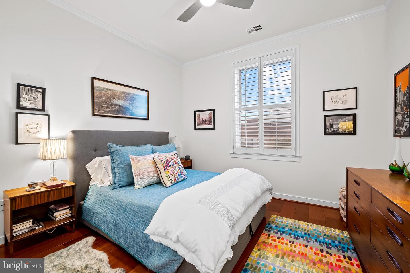 327 Warren Avenue #j photo 35