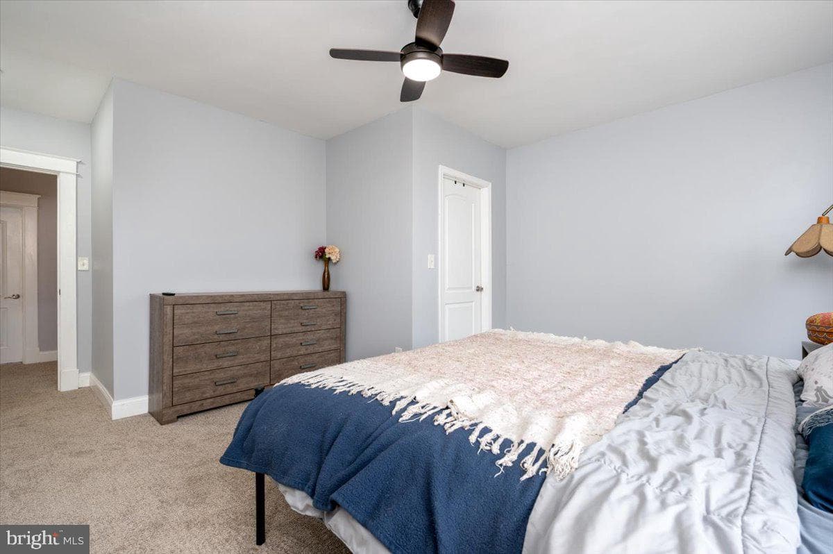 3202 E Northern Parkway photo 23