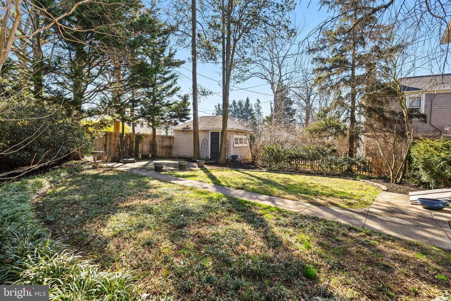 225 Hawthorne Road photo 67
