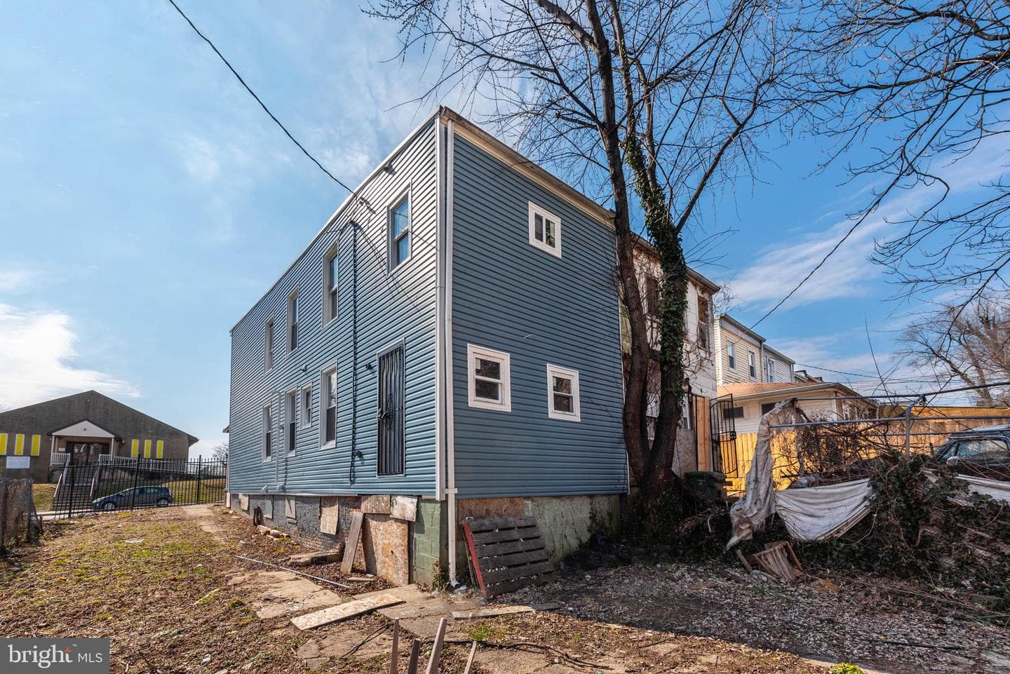 1142 Montpelier Street photo 14
