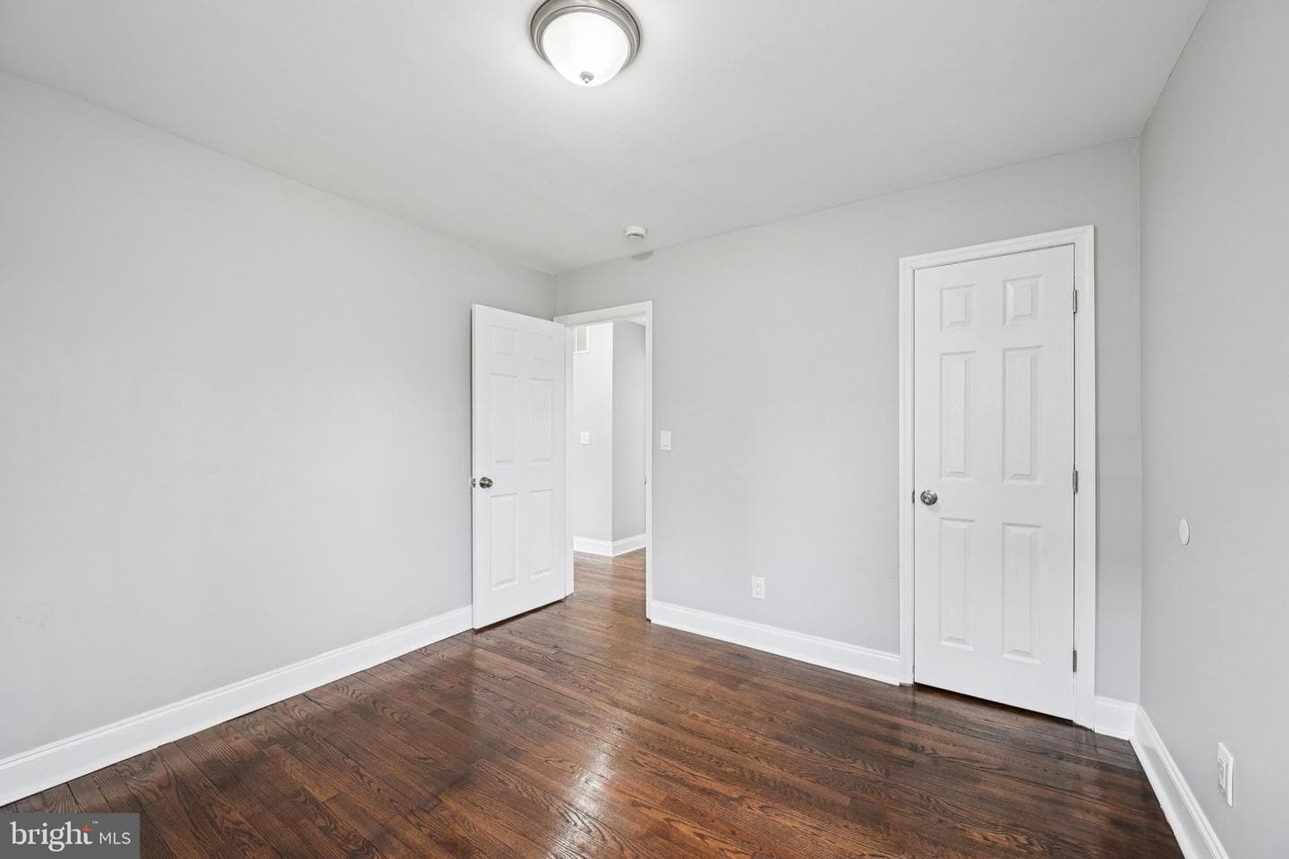 4902 Gilray Drive photo 24