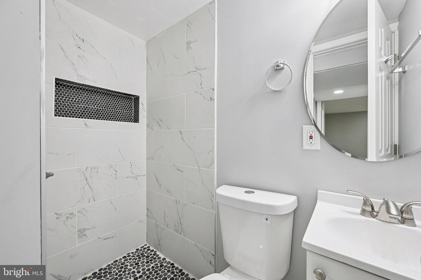 4902 Gilray Drive photo 37
