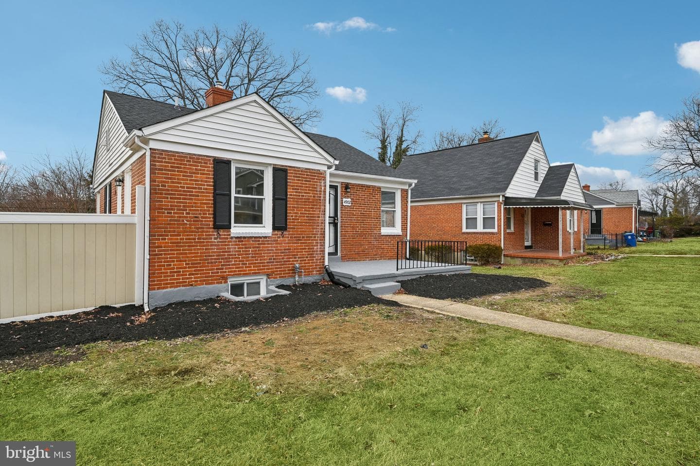 4902 Gilray Drive photo 8