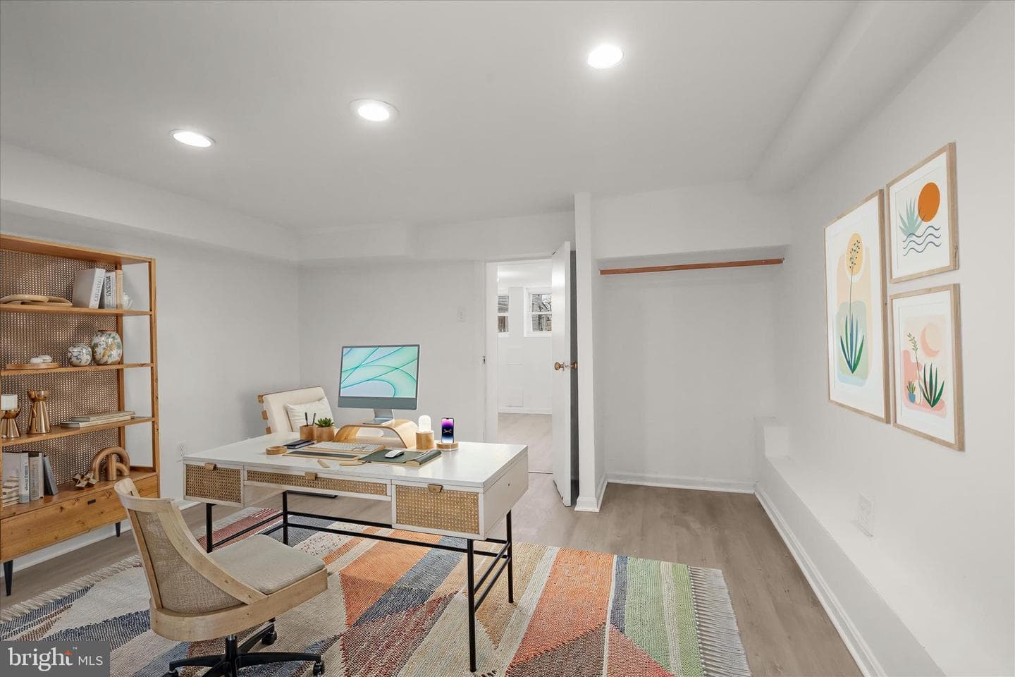 5019 Midwood Avenue photo 24