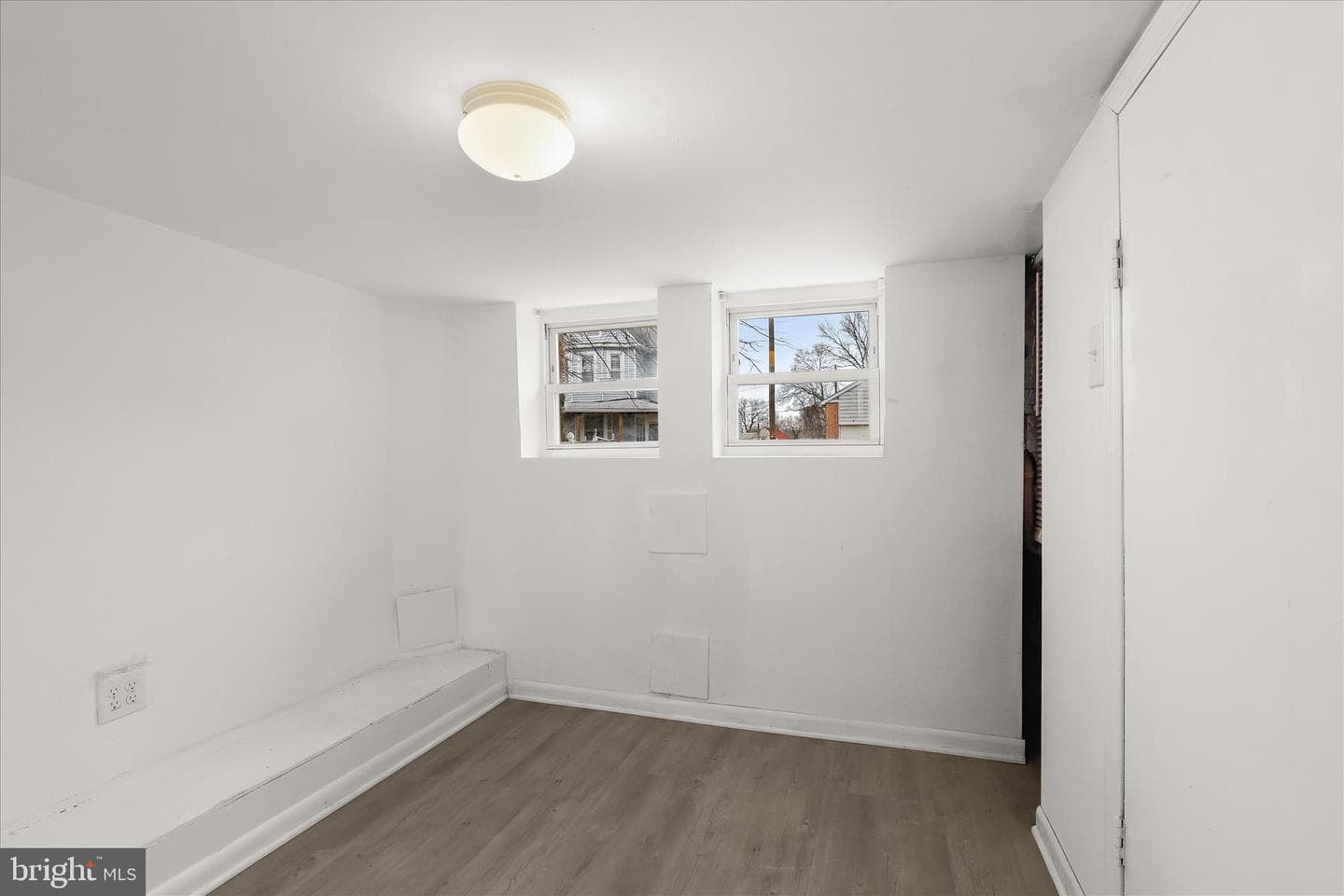 5019 Midwood Avenue photo 26