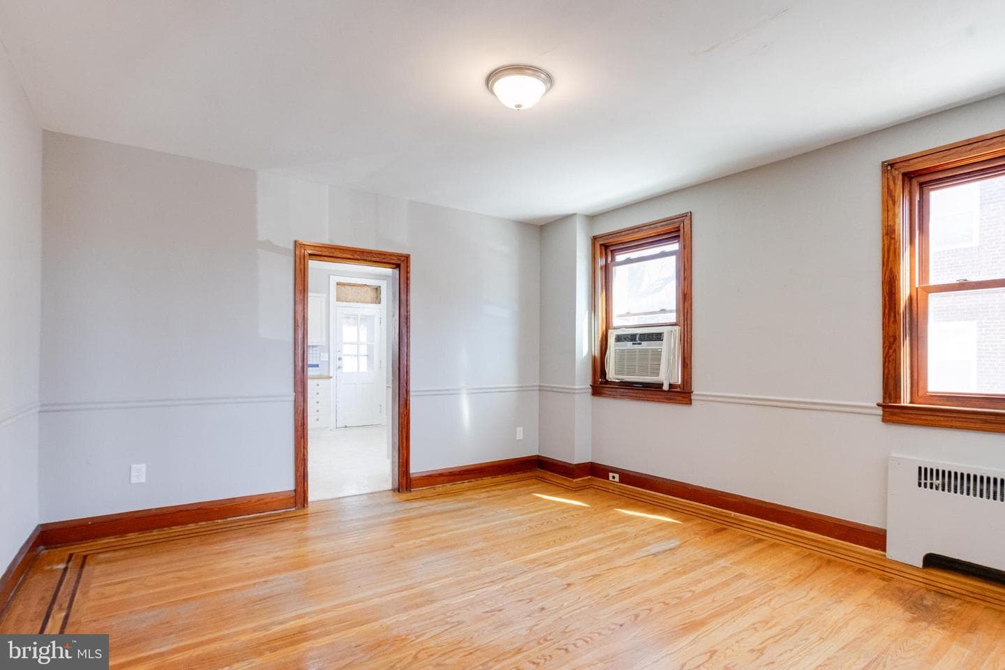 4114 Moravia Road photo 22