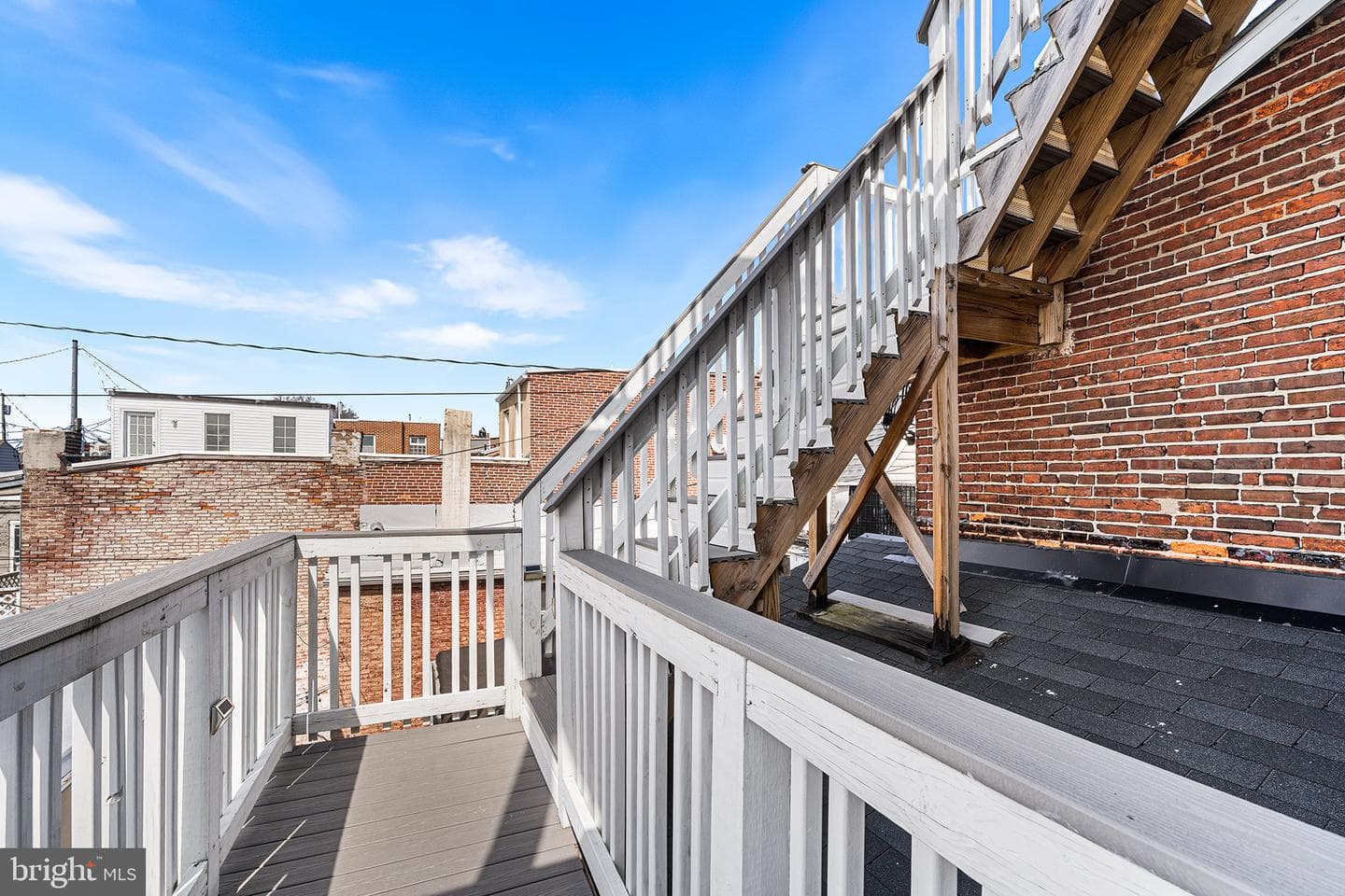1838 Gough Street photo 39