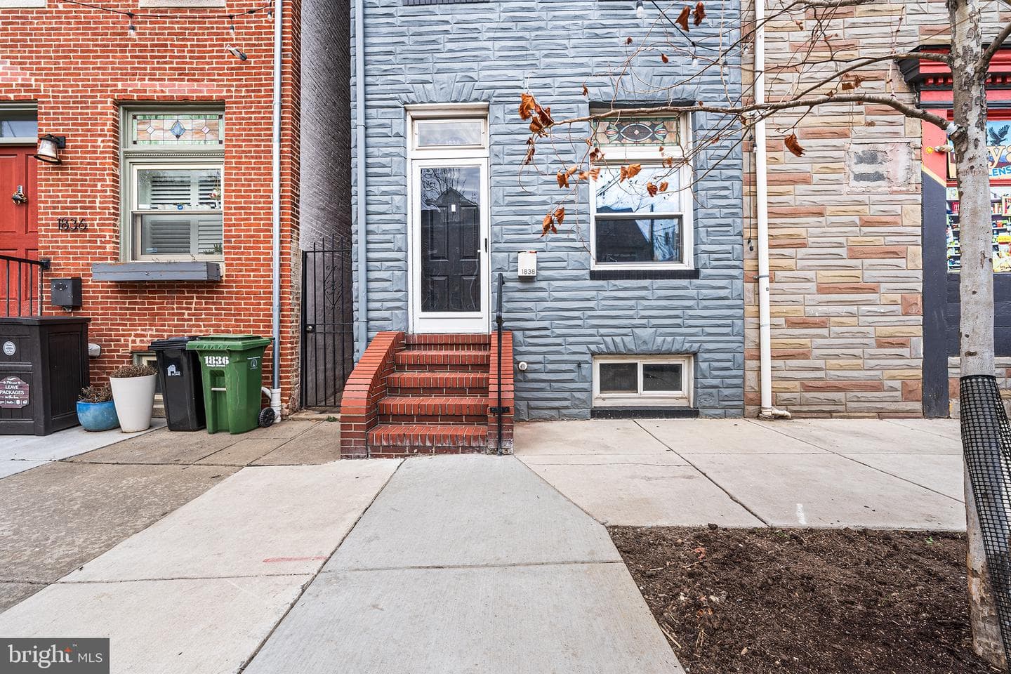 1838 Gough Street photo 41