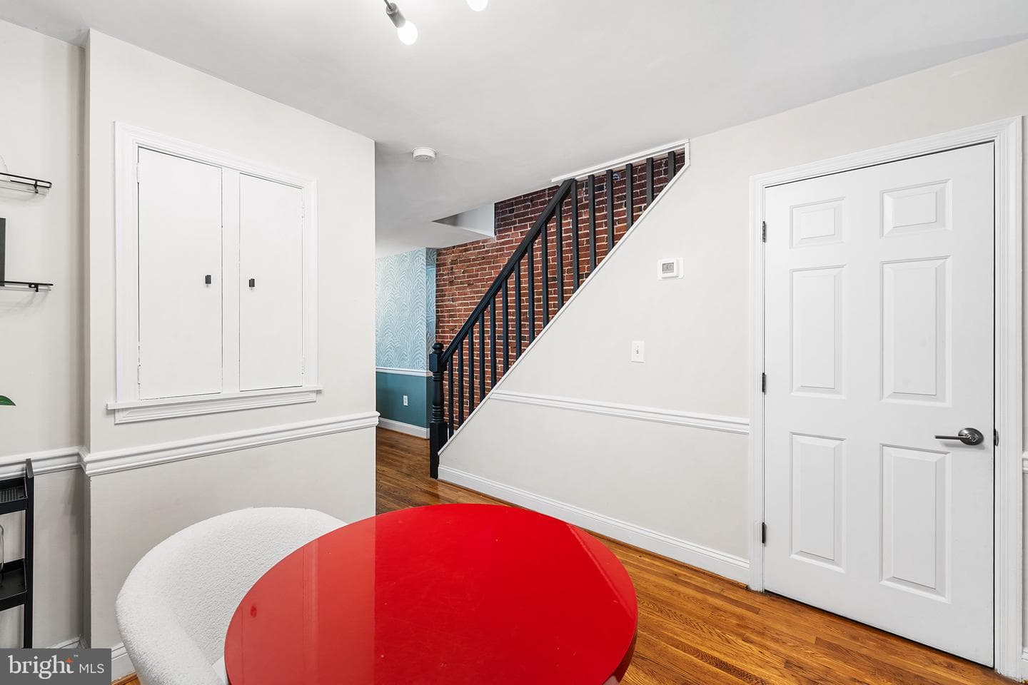 1838 Gough Street photo 7