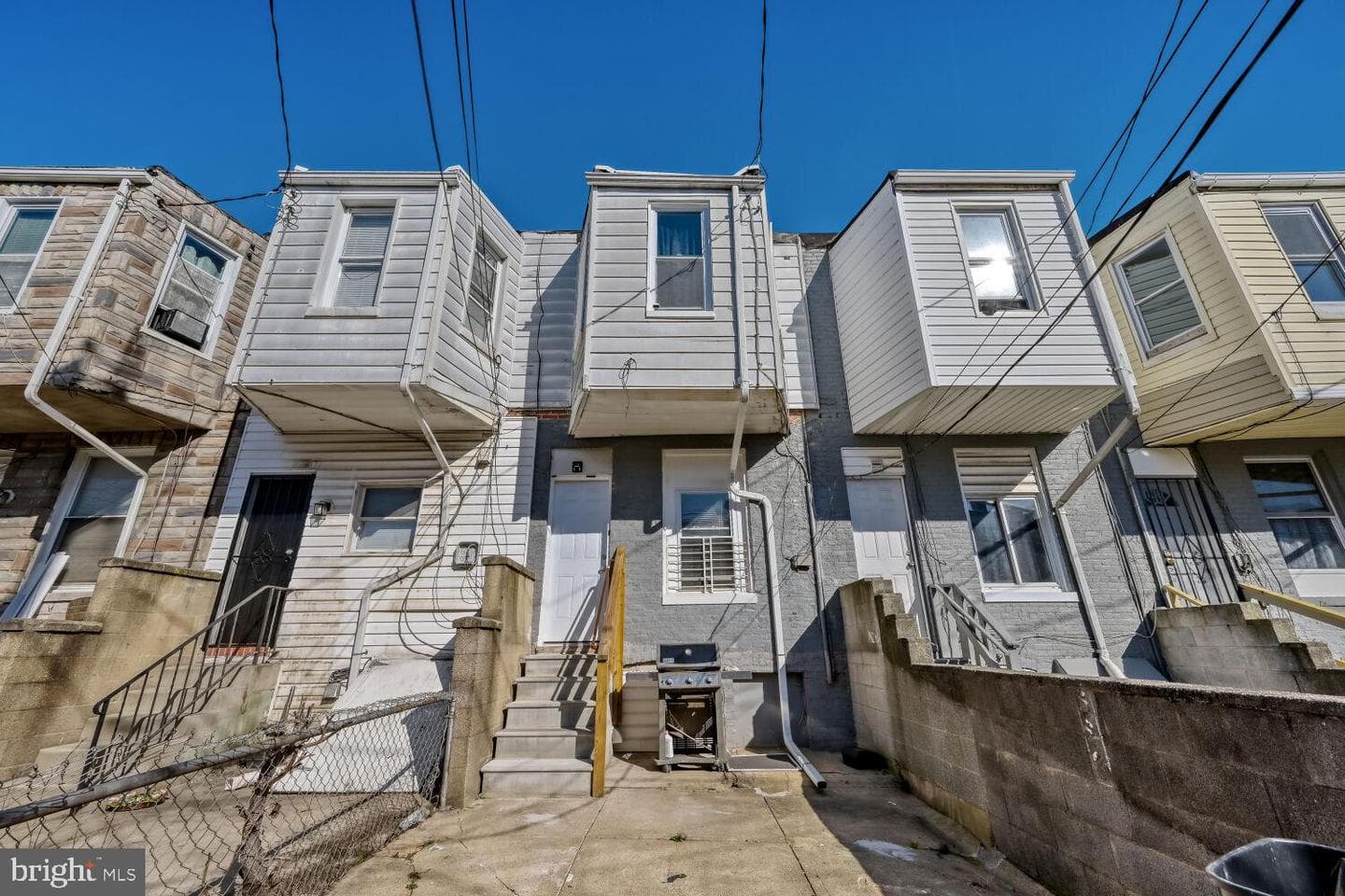 818 N Curley Street photo 11