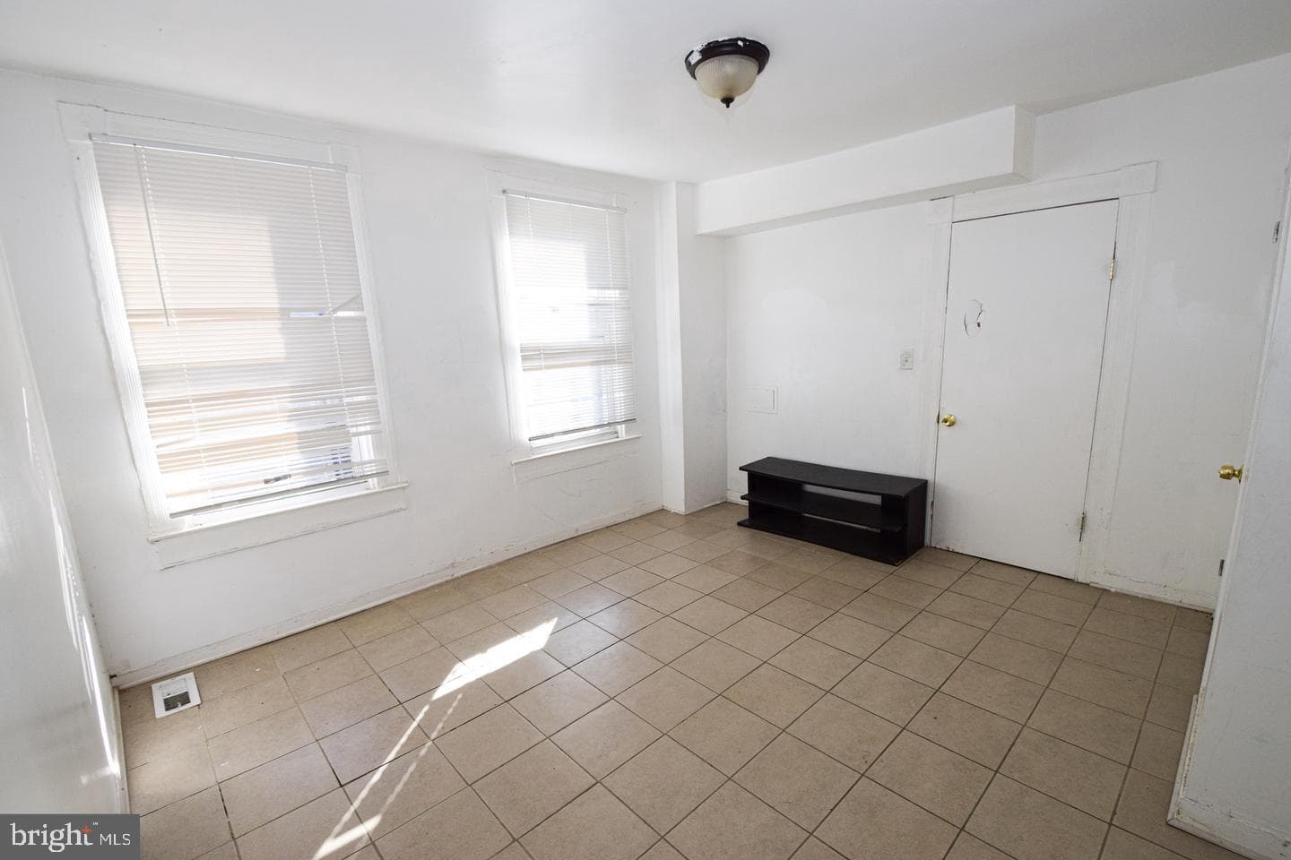 2101 W Baltimore Street W photo 13