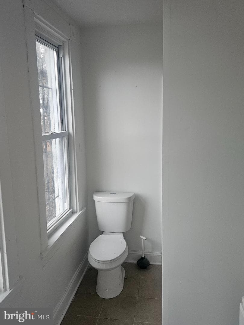 2101 W Baltimore Street W photo 6