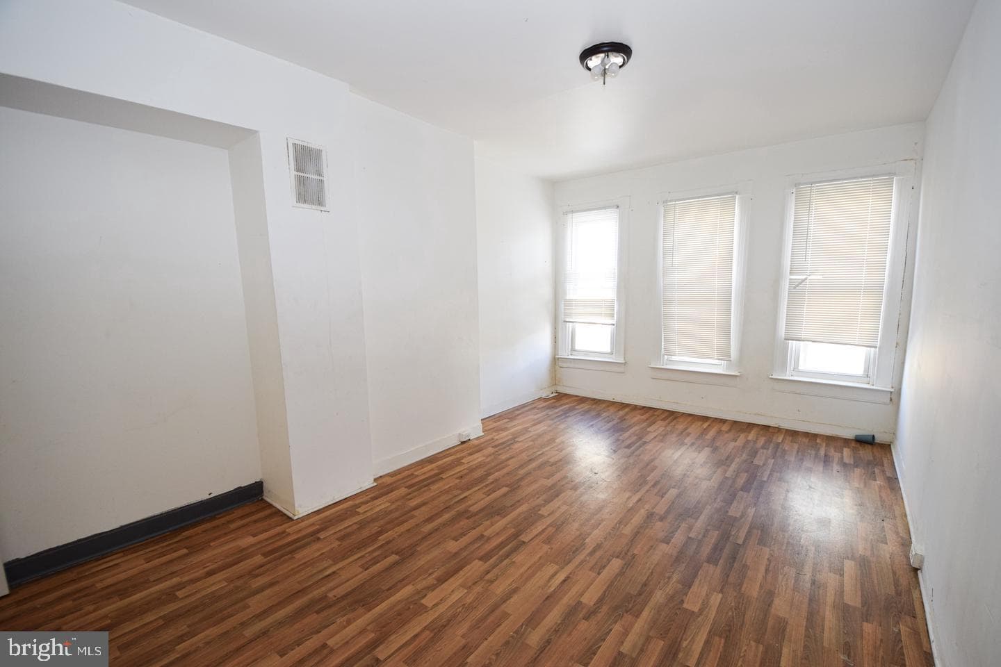 2101 W Baltimore Street W photo 9