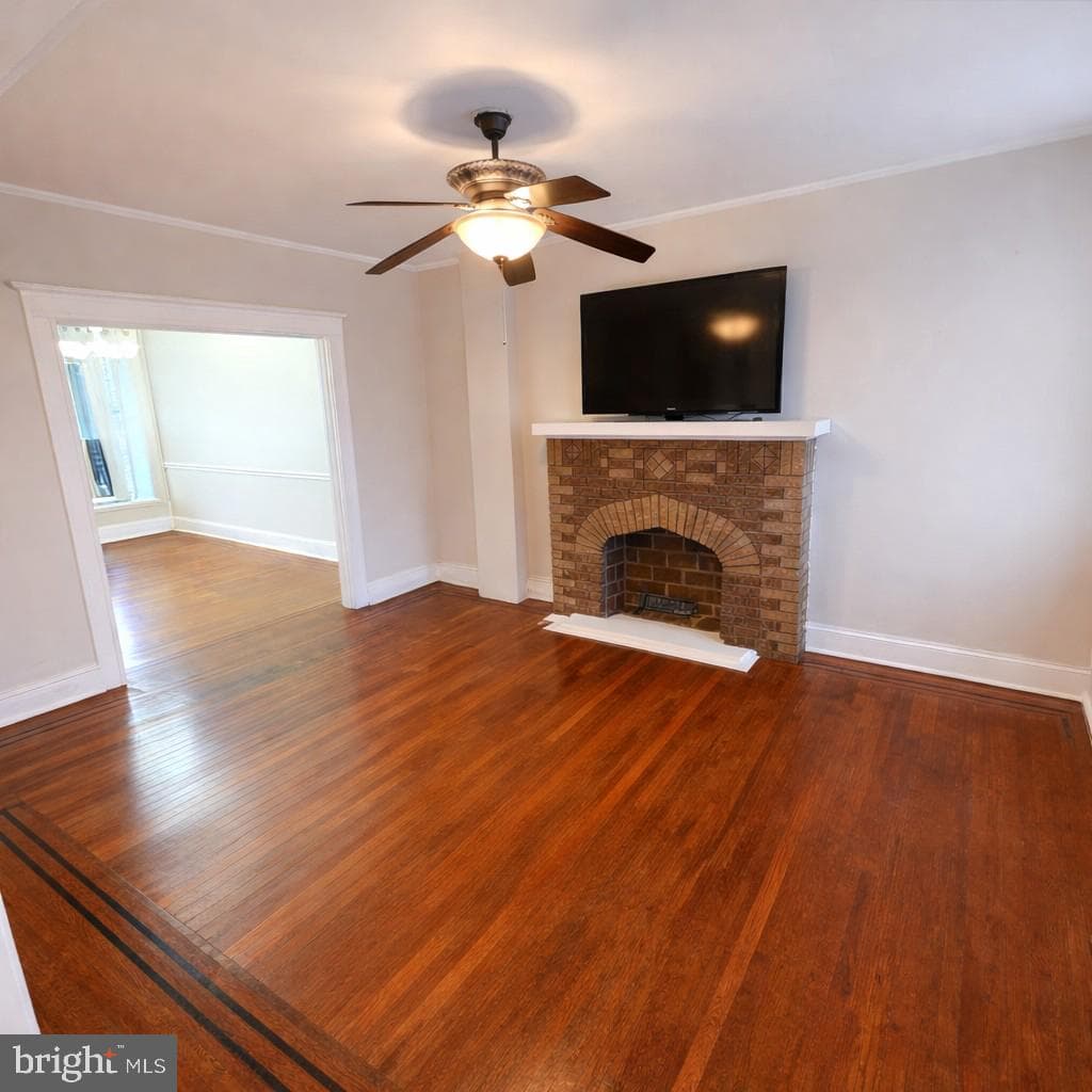 658 Dumbarton Avenue photo 6