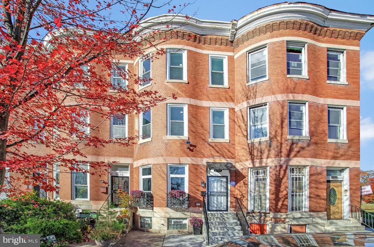 2258 Brookfield Avenue, Baltimore