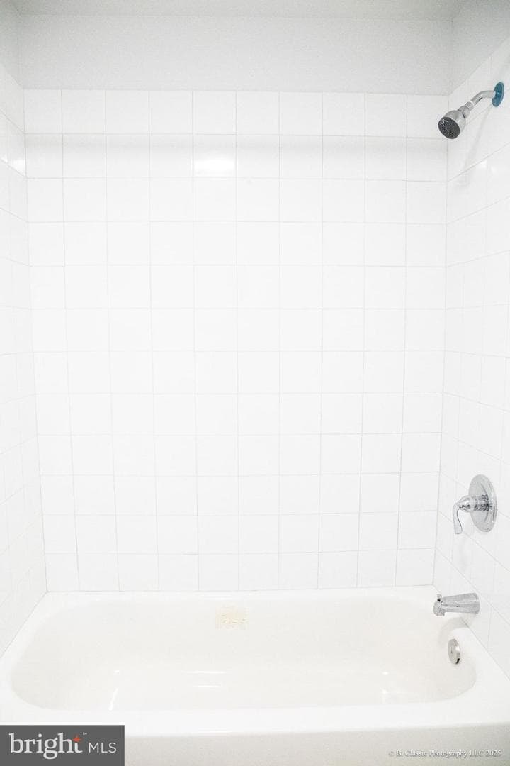 3035 W Belvedere Avenue photo 25