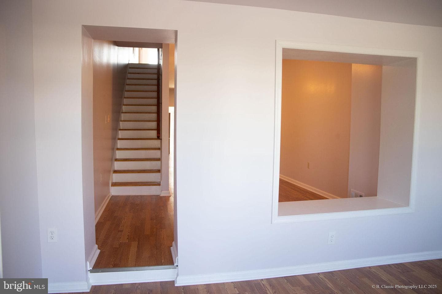 3035 W Belvedere Avenue photo 4