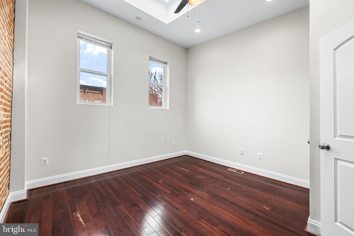 1322 S Hanover Street photo 32