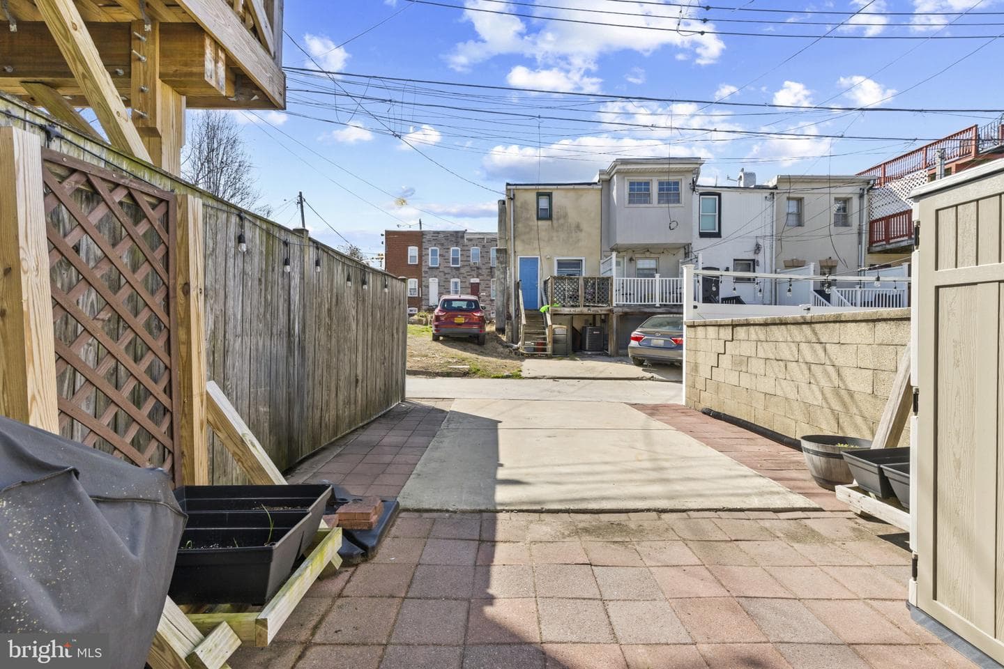 106 N Montford Avenue photo 23