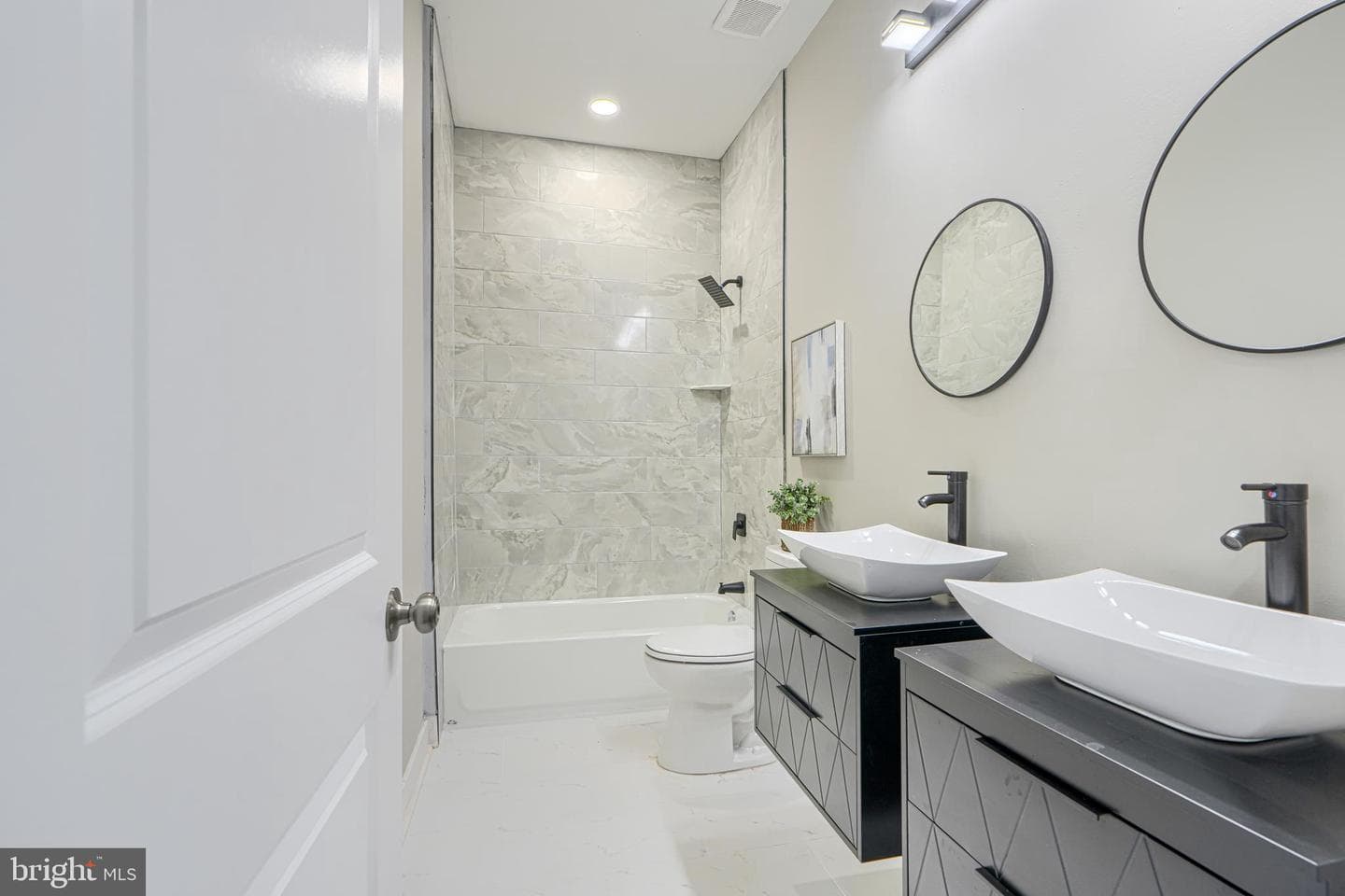 5706 Berkeley Avenue photo 36