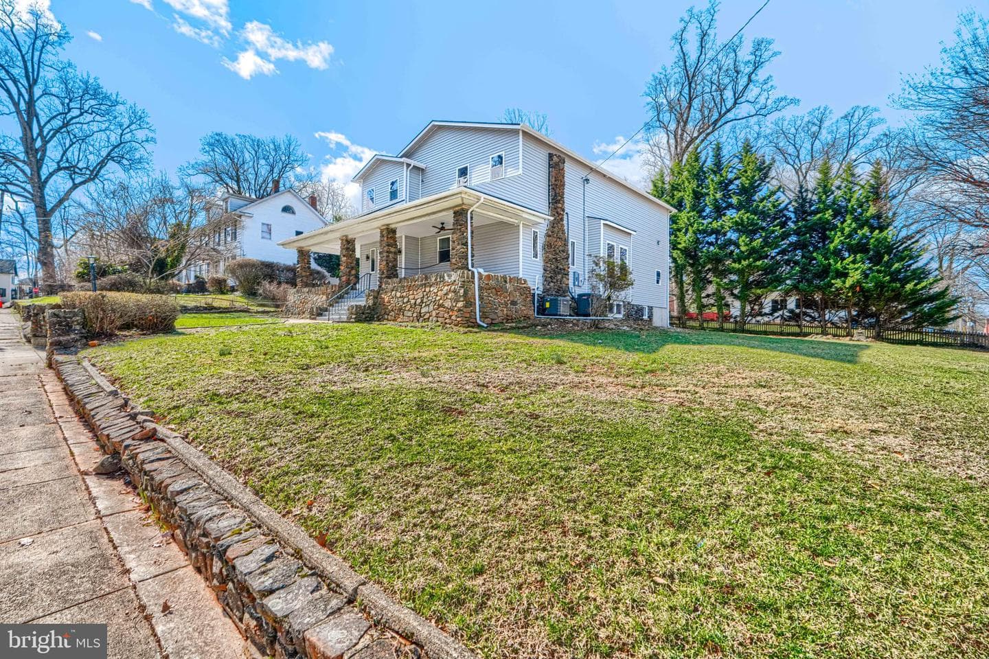 5706 Berkeley Avenue photo 4