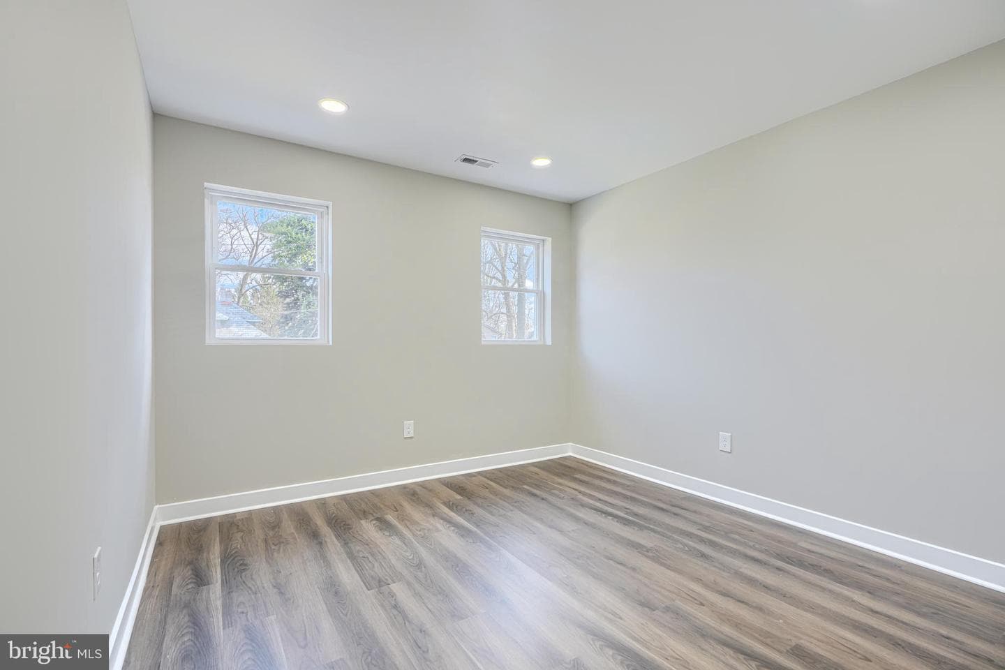 5706 Berkeley Avenue photo 46