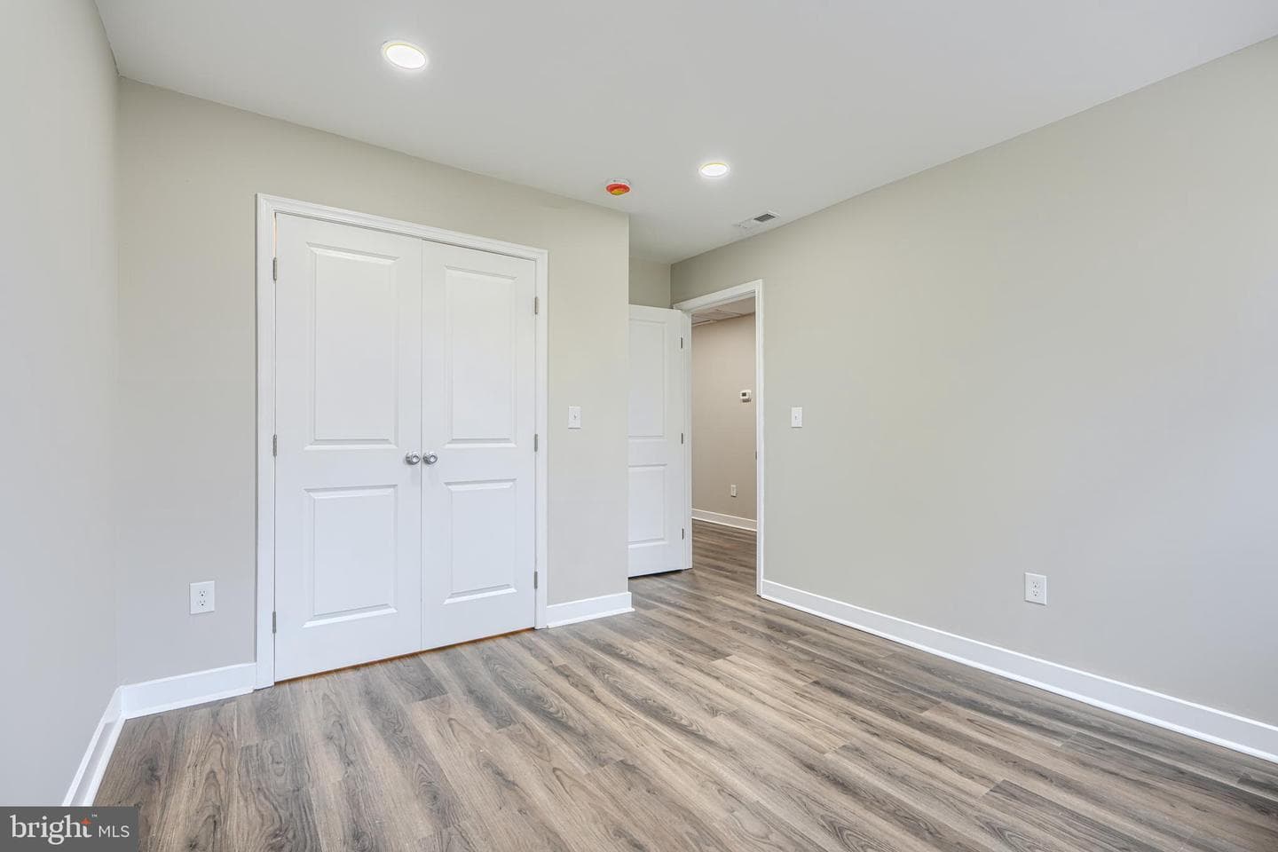 5706 Berkeley Avenue photo 47