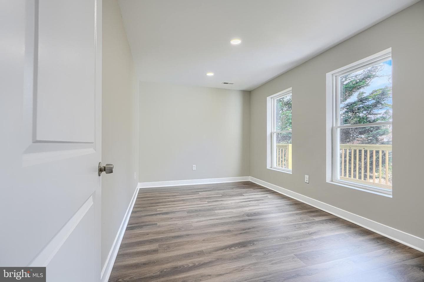 5706 Berkeley Avenue photo 63