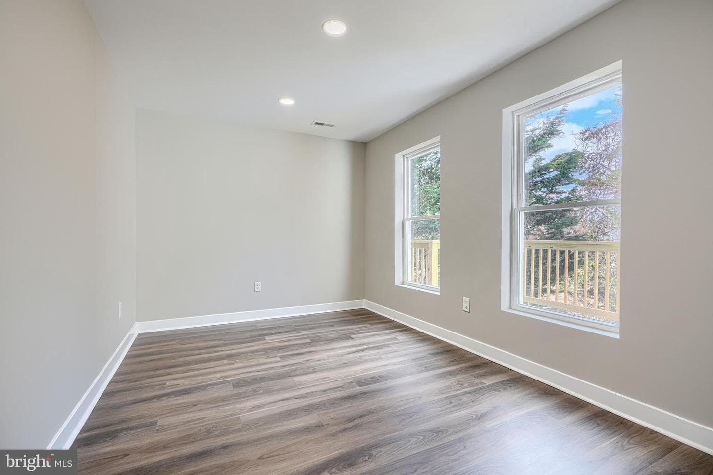 5706 Berkeley Avenue photo 64