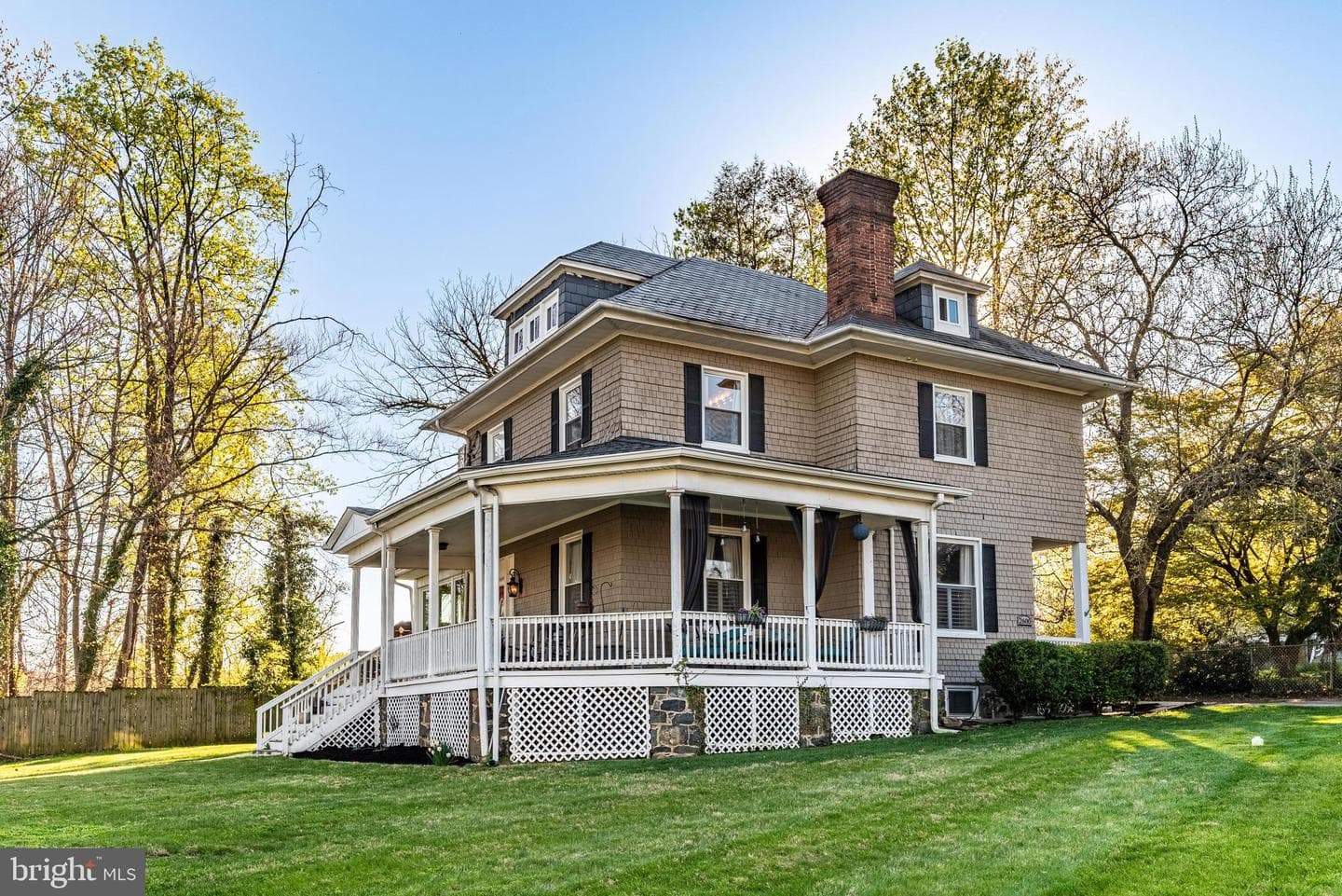 2600 Queen Anne Road photo 2