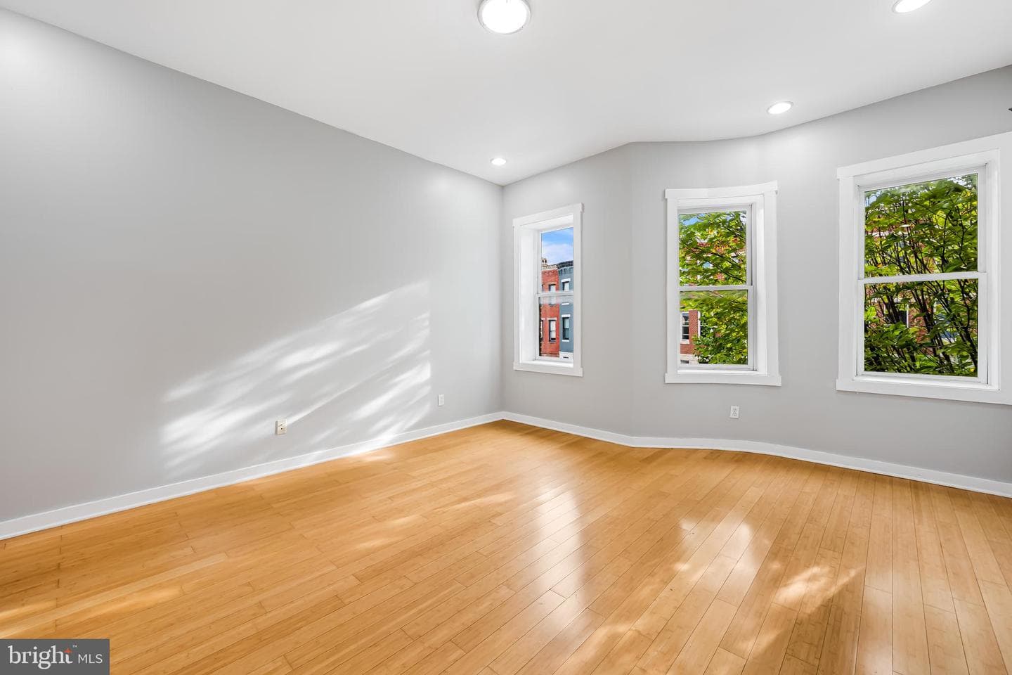 2339 Madison Avenue photo 18