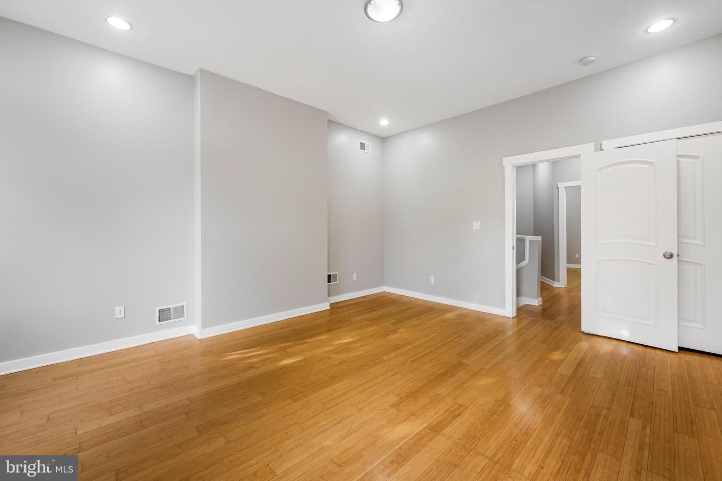 2339 Madison Avenue photo 19