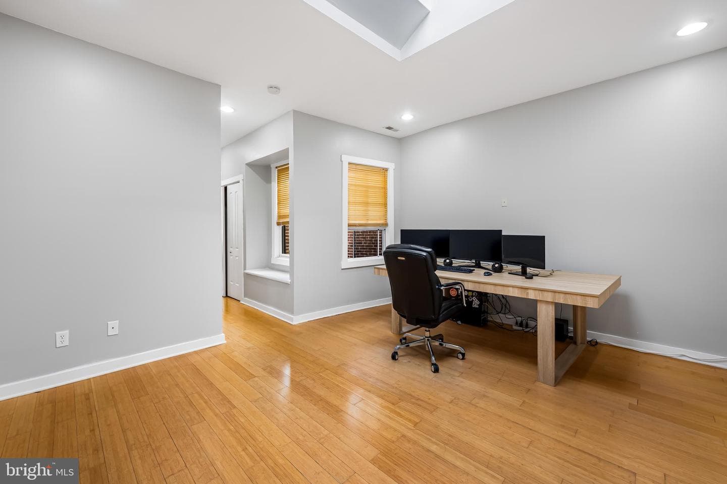 2339 Madison Avenue photo 29