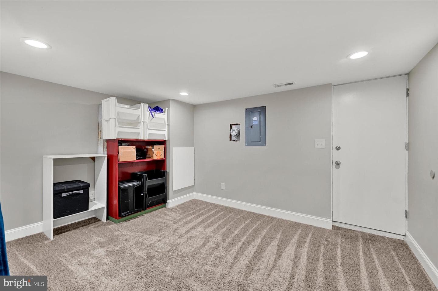 1115 Elbank Avenue photo 8