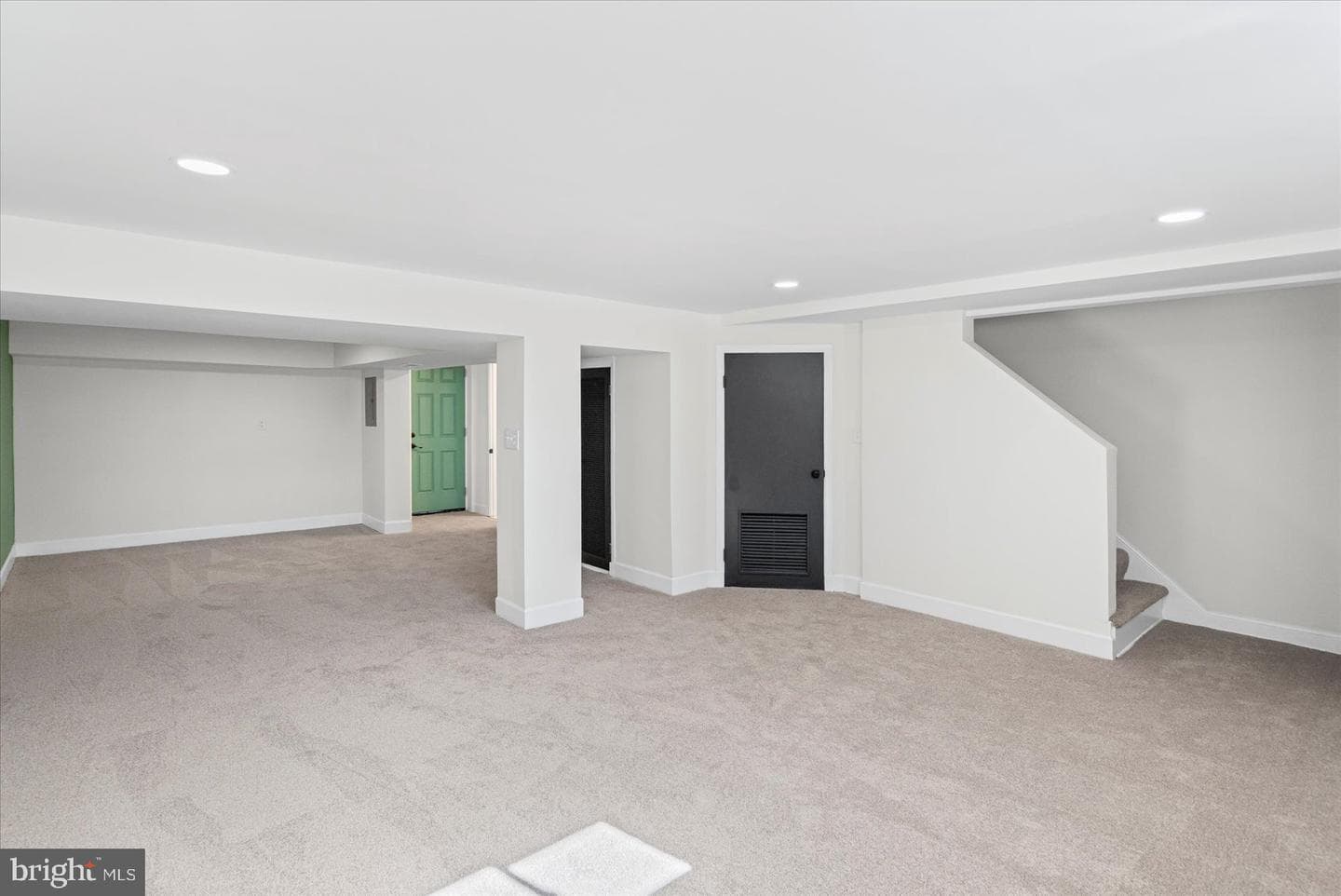 1526 Wadsworth Way photo 28