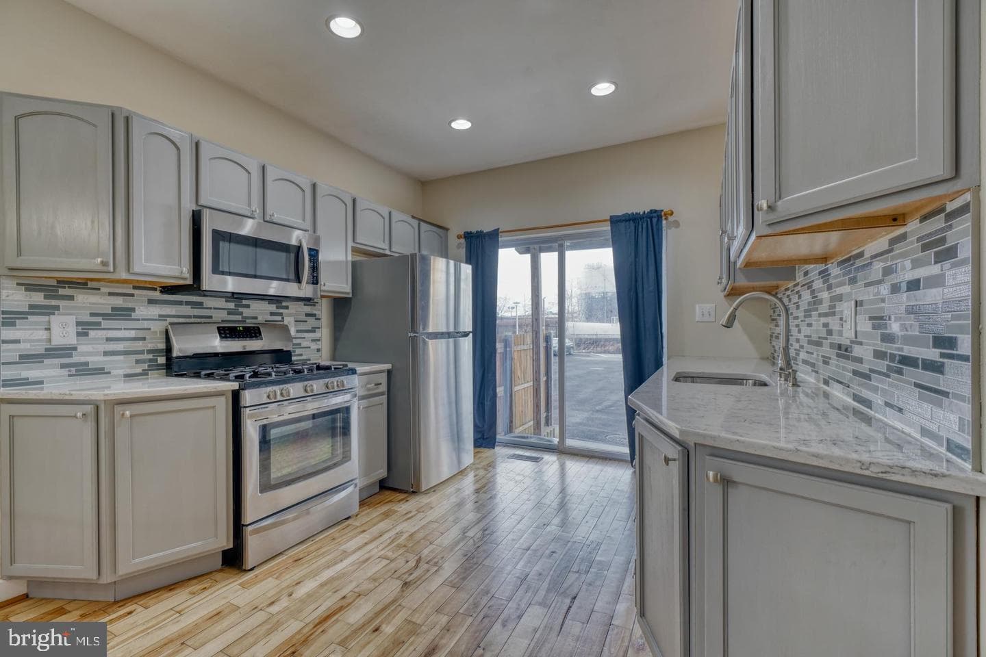 1754 Clarkson Street photo 16