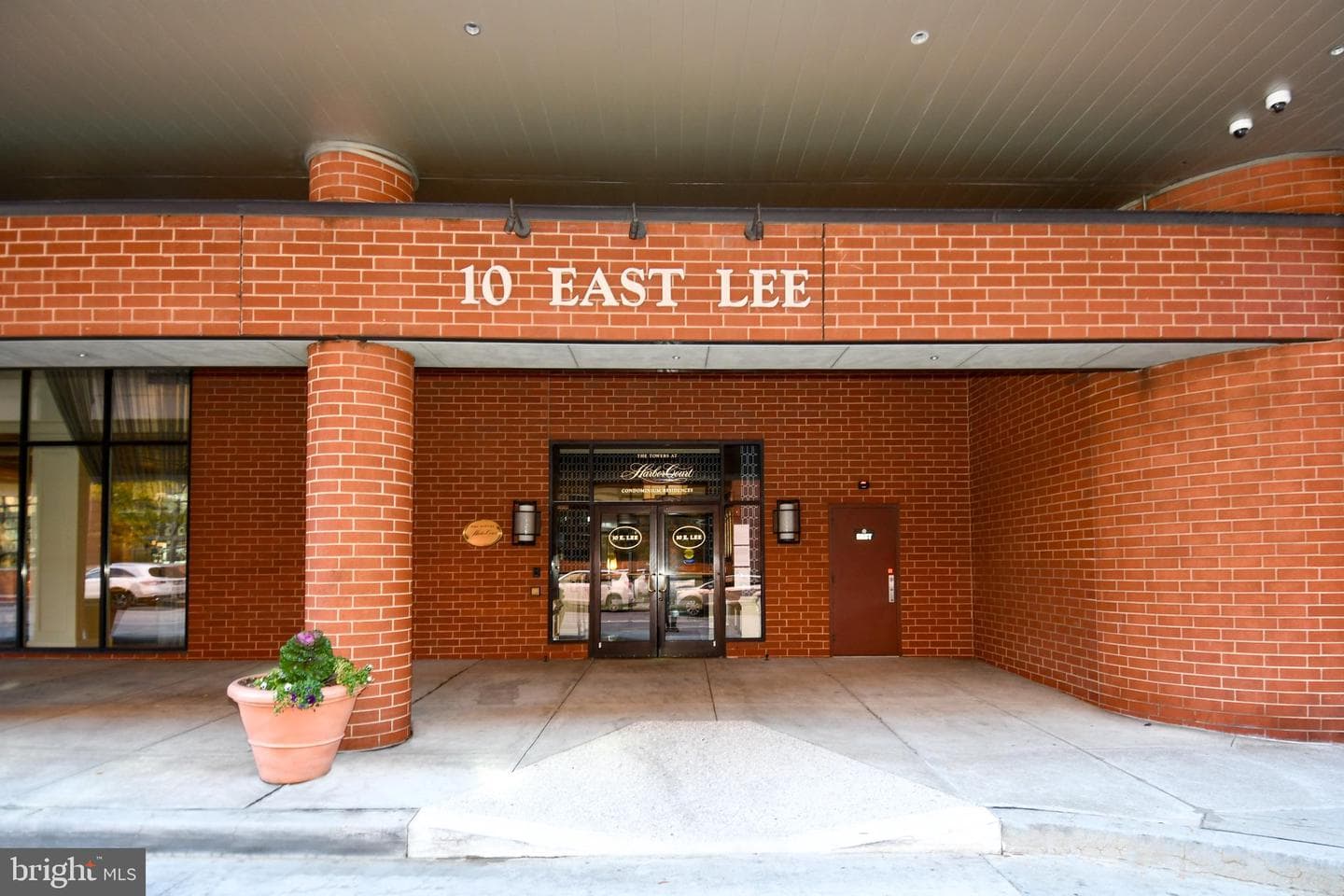 10 E Lee Street #809 photo 7