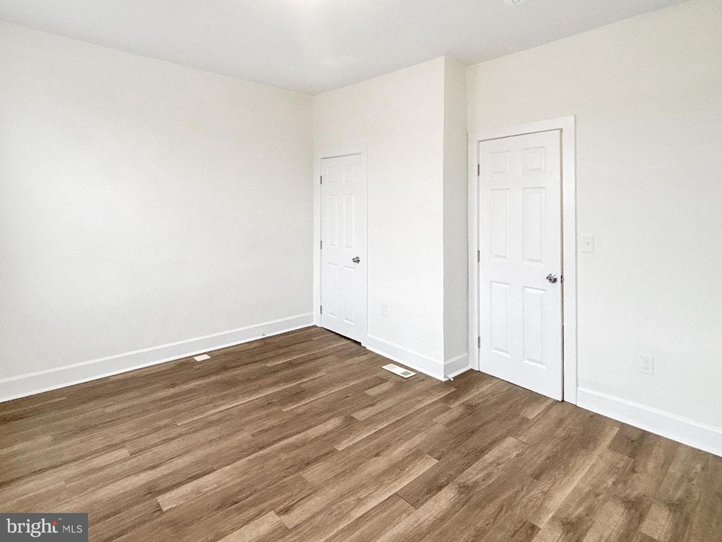 2217 Riggs Avenue photo 18