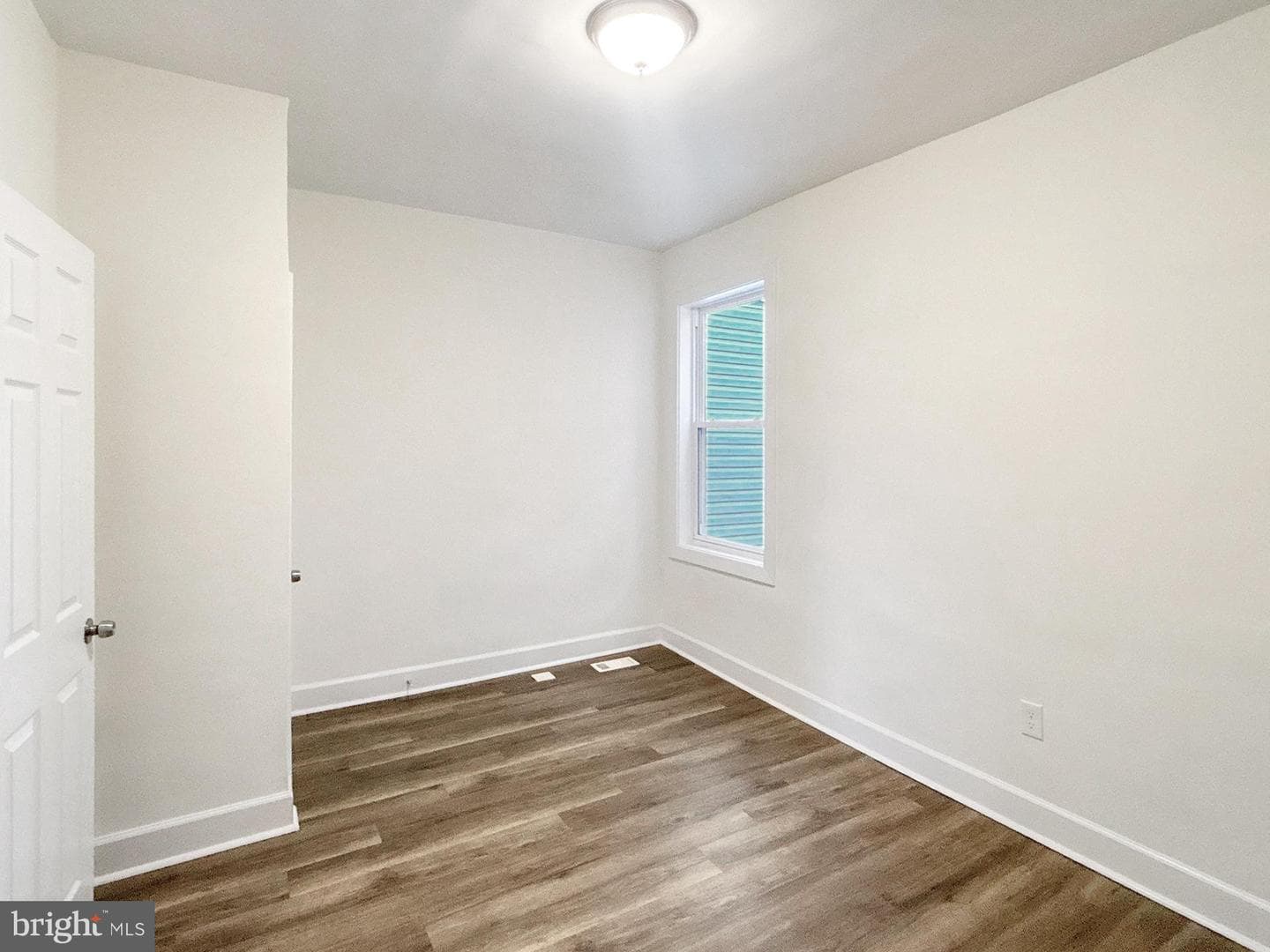 2217 Riggs Avenue photo 20