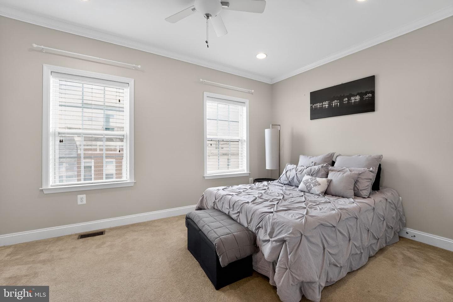 1522 Marshall Street photo 17
