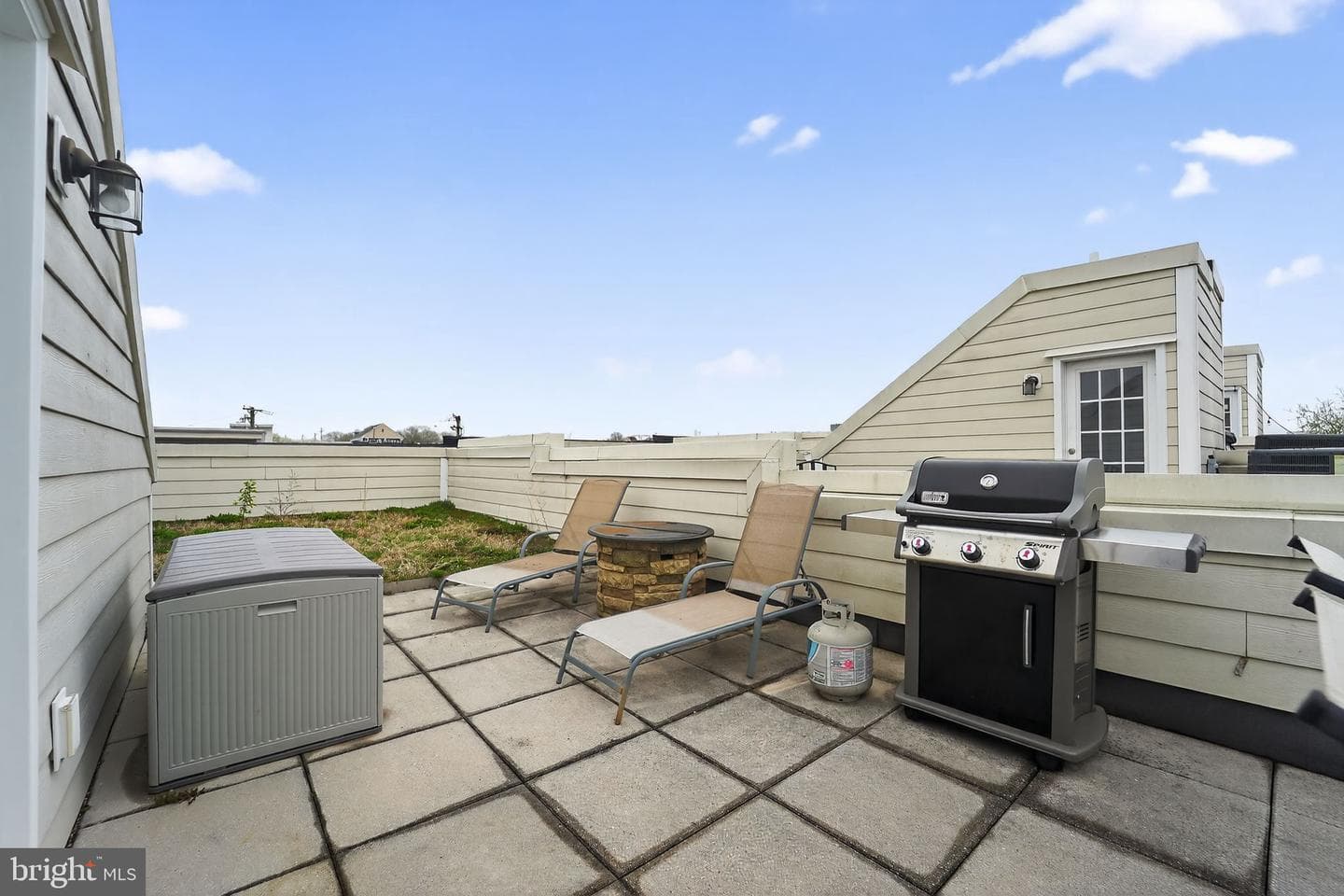 1522 Marshall Street photo 29