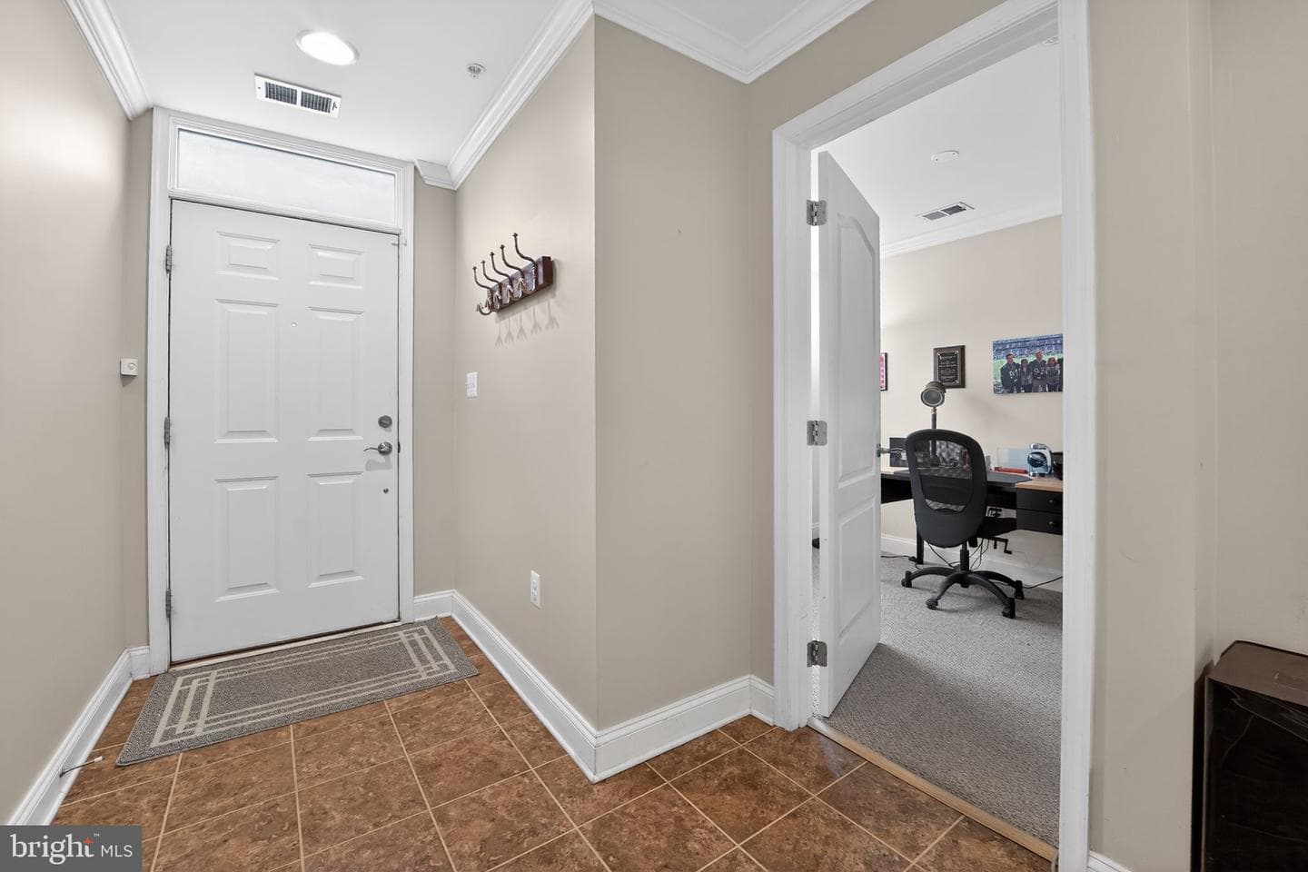 1522 Marshall Street photo 5