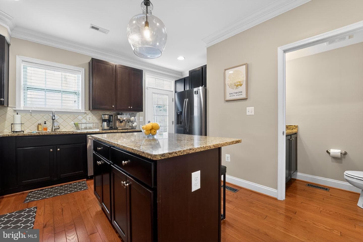 1522 Marshall Street photo 8