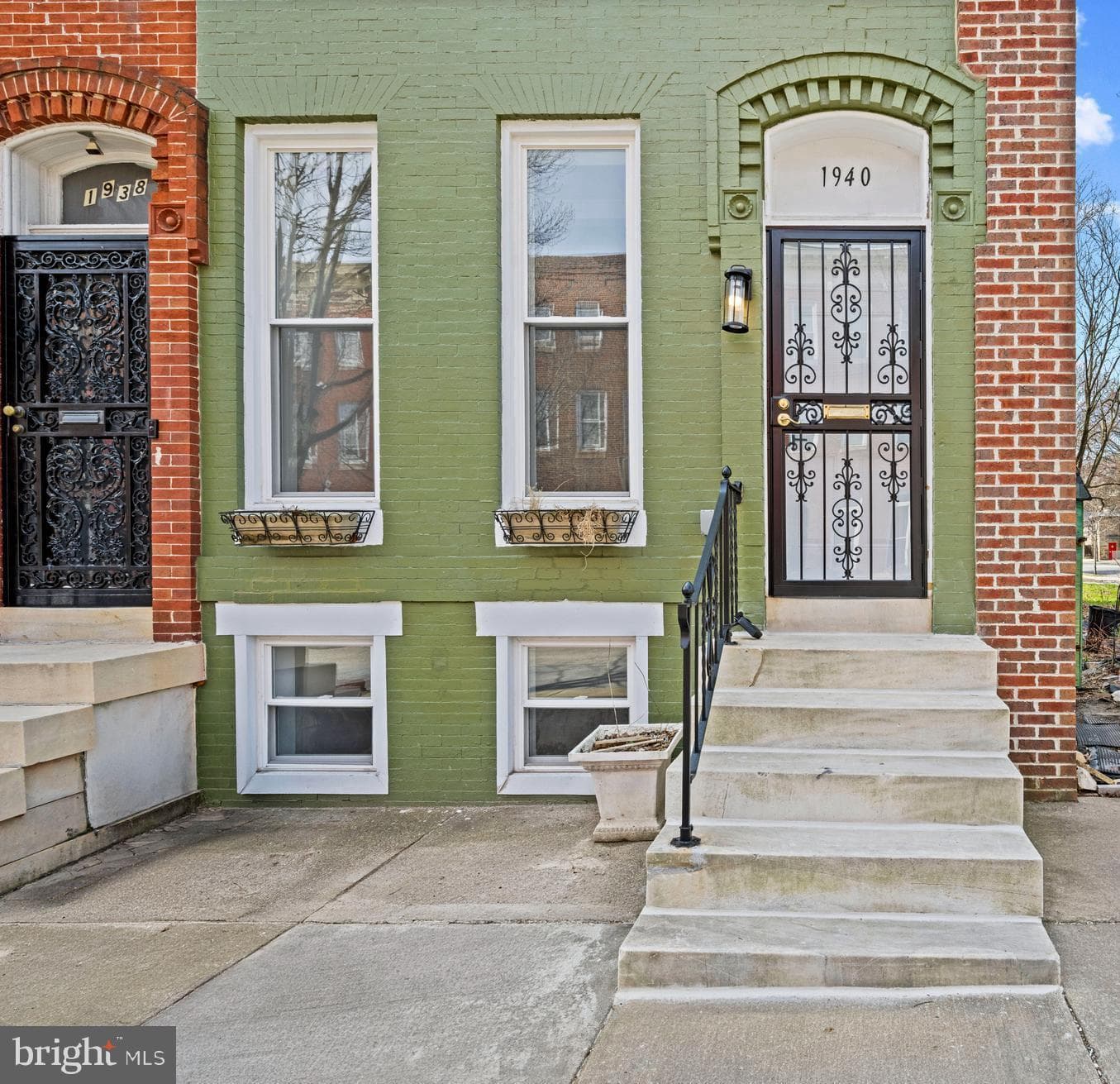 1940 Druid Hill Avenue photo 1