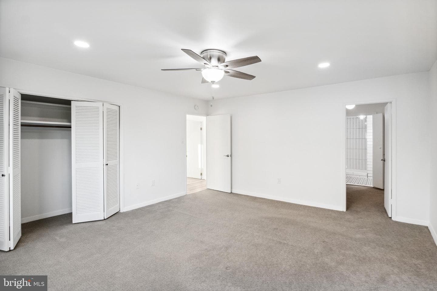 7121 Park Heights Avenue #310 photo 19