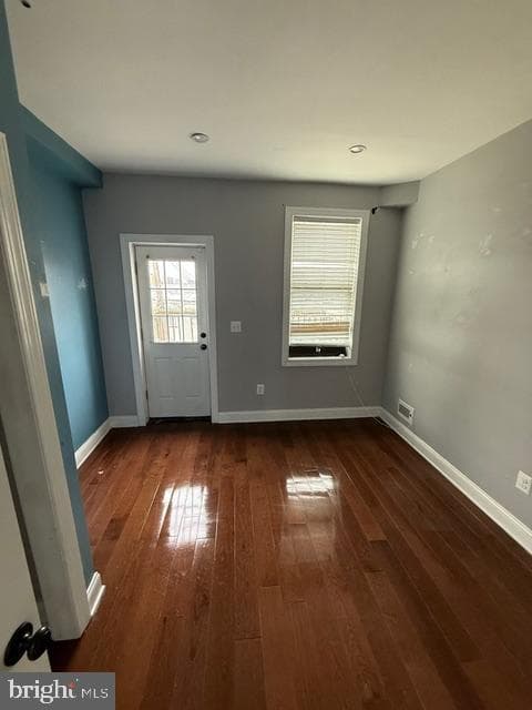 216 S Clinton Street photo 25