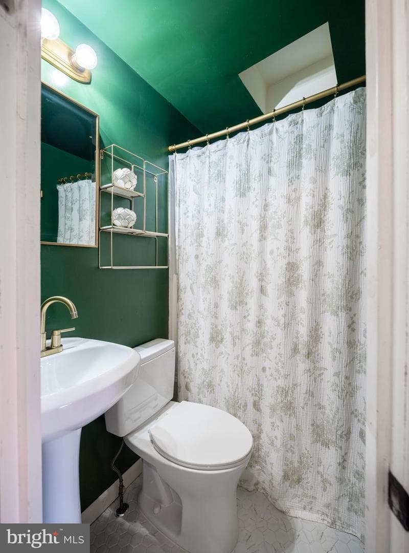813 Fagley Street photo 18