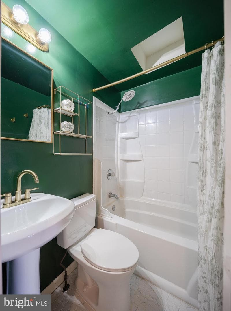 813 Fagley Street photo 19